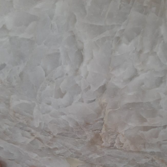 https://smige.lt/wp-content/uploads/2026/09/Taj-Mahal-Ice-honed-325x204-cm-macro2-09.14-aspect-ratio-652-652.jpg